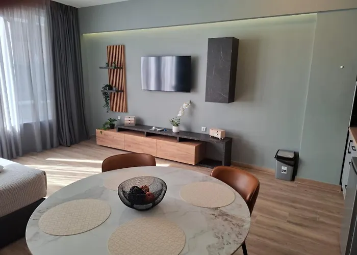 Amazing Apartments @ Monastiraki Subway Station